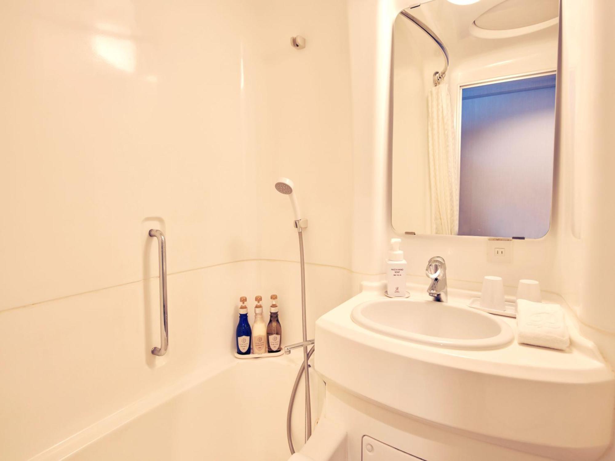 Standard Twin Room Non-Smoking 153sqm